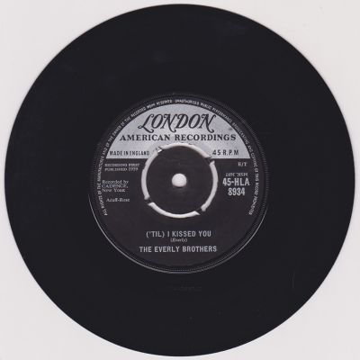 (&#039;TIL) I KISSED YOU/ OH, WHAT A FEELING